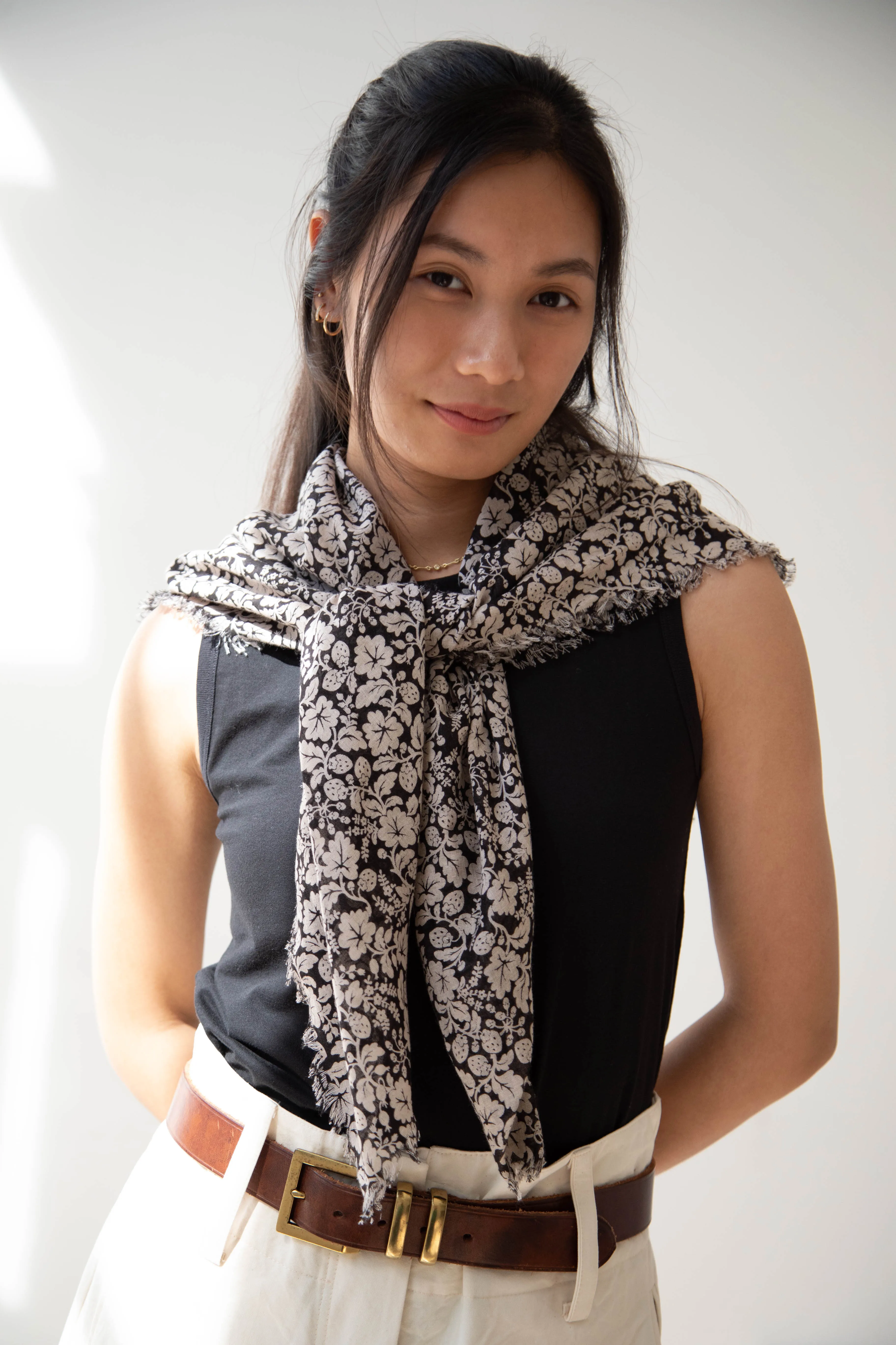 Old Man's Tailor | Wild Berry Print Scarf in Flax